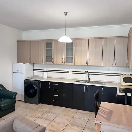 Leonard 2 Apartament Tirana