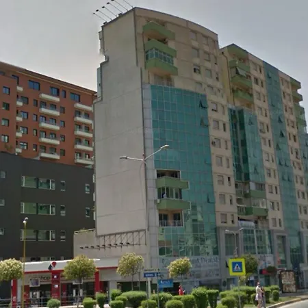 Leonard 2 Apartament